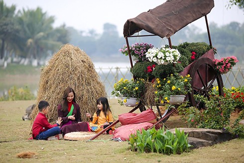 Du xuân 3 miền tại Ecopark