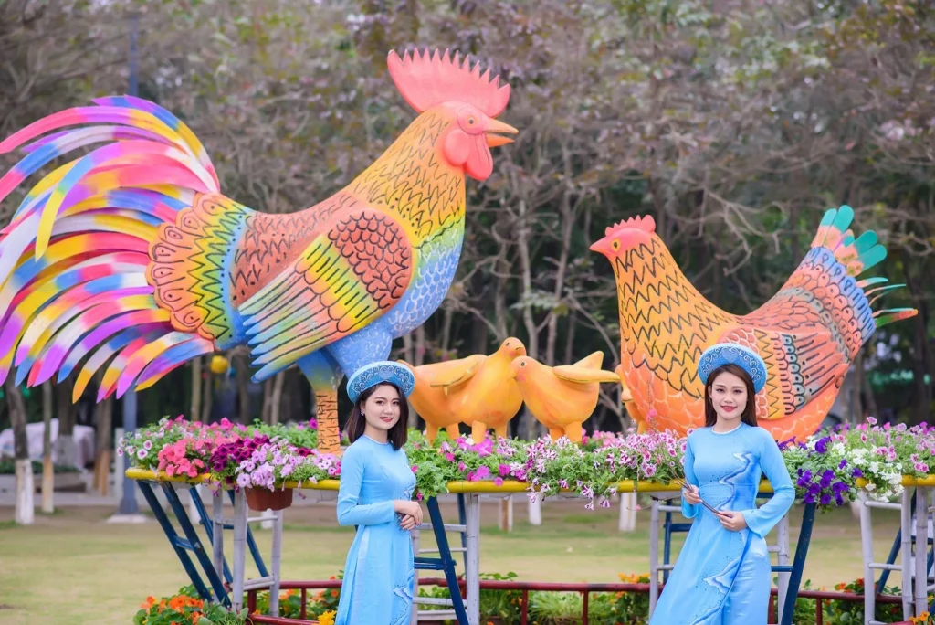 thiếu nữ xinh đẹp checkin tại lễ hội mùa xuân ecopark