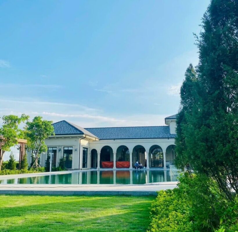 Club house Waterpoint - Park Village Club house Waterpoint - Park Village